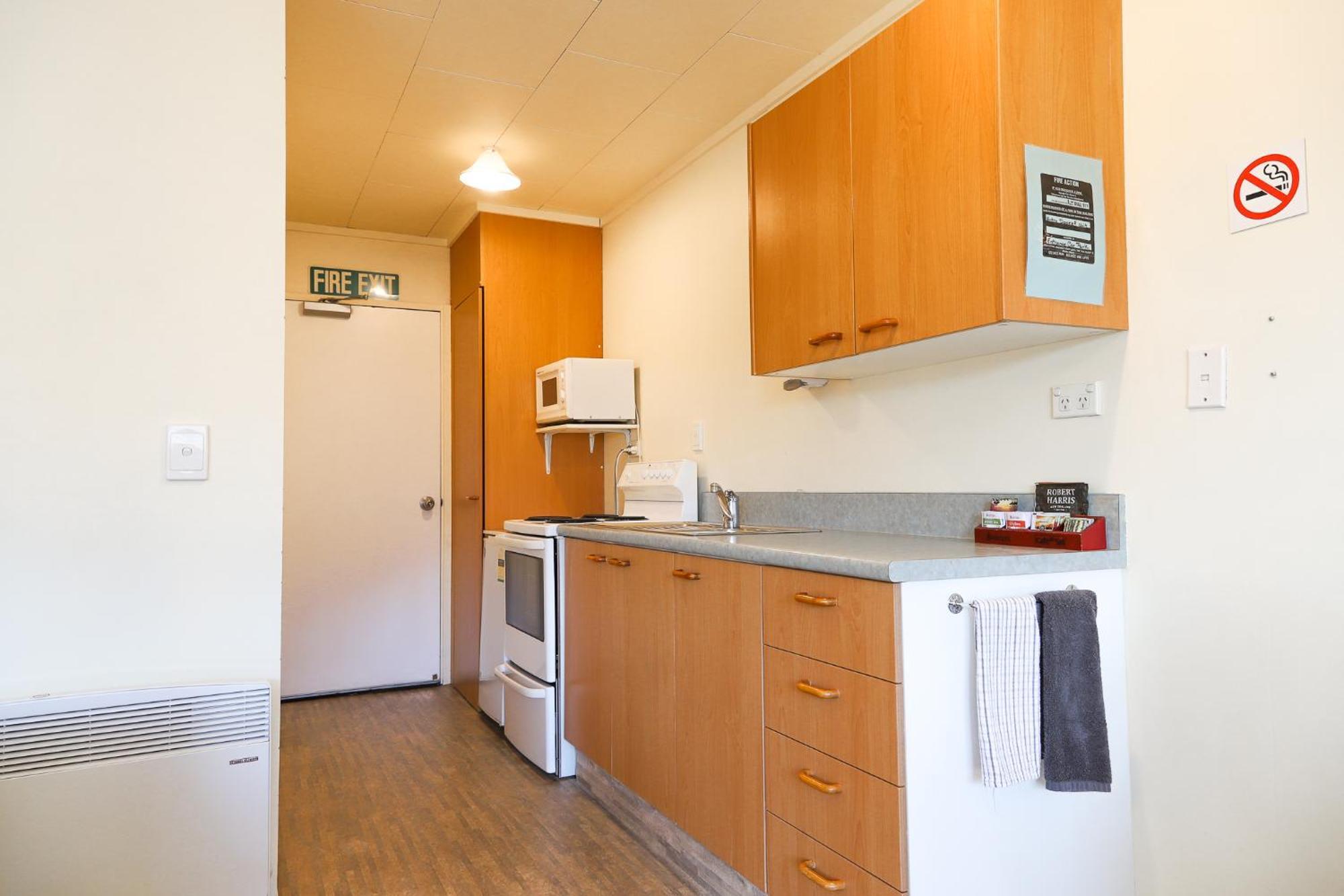 Ride Base Wanaka Apartments Extérieur photo