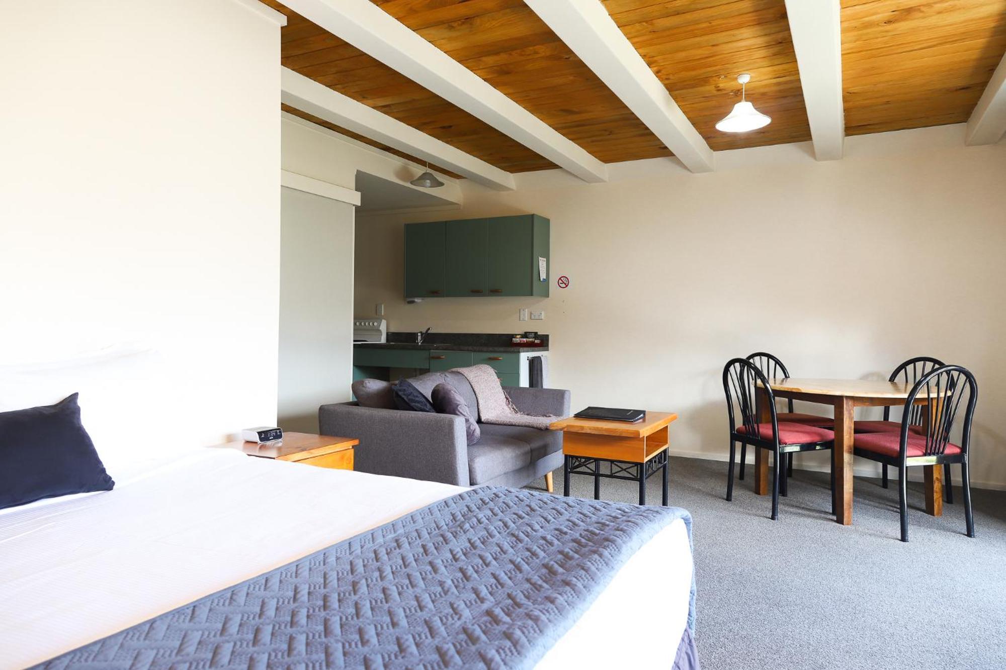 Ride Base Wanaka Apartments Extérieur photo